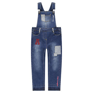 Σαλοπέτα τζιν με φθαρμένη όψη και διακοσμητικά σήματα και κεντήματα 