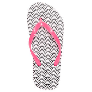 Σαγιονάρες ροζ με διακοσμητικό σχέδιο 