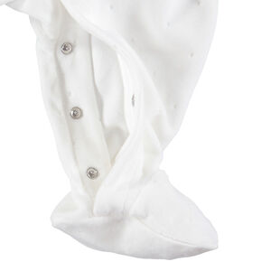 Βελουτέ φορμάκι ύπνου με βολάν στη λαιμόκοψη και κεντημένα μοτίβα 