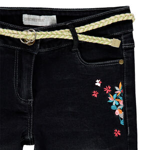 Jean slim effet used à ceinture tressée  
