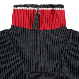 Pull en maille épaisse côtelée et bandes contrastées 