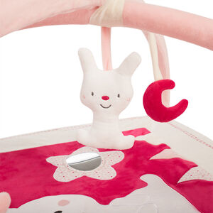 Απαλό βελουτέ χαλάκι δραστηριοτήτων με κρεμαστά λούτρινα παιχνιδάκια 