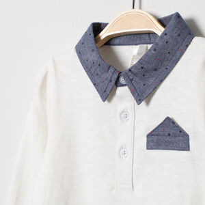Polo manches longues à col et détail en chambray  