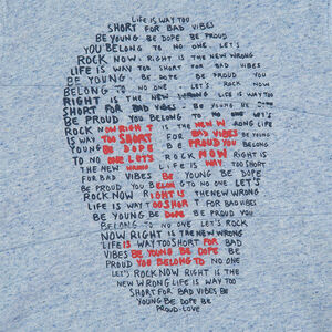 Μακρυμάνικη μπλούζα με κουκούλα και στάμπα νεκροκεφαλή 