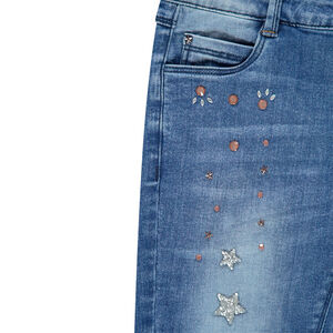 Παιδικά - Τζιν με used όψη, μόνιμες τσακίσεις, στρας και τρουκ 