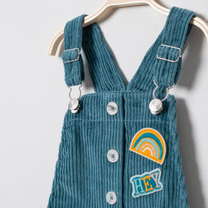 Robe salopette en velours côtelé à badges 