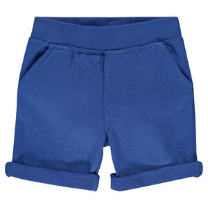 Μονόχρωμη βερμούδα από λεπτή φανέλα 