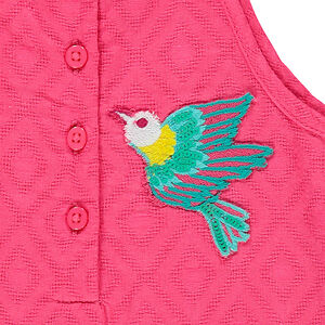 Ολόσωμη φόρμα-σορτς από λεπτό βαμβακερό ύφασμα με αζούρ σχέδιο και κέντημα πουλάκι 