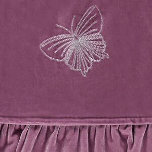 Κοντομάνικο φόρεμα από βελούδο με κεντημένη πεταλούδα 