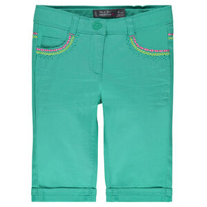 Μονόχρωμο κάπρι από τουίλ με κεντήματα 