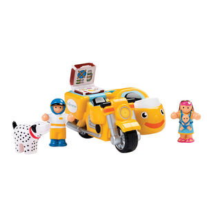 Παιχνίδι -μηχανή  με πλαινή  θέση οχήματος 