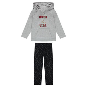 Φόρμα από φανέλα με μήνυμα από πούλιες 