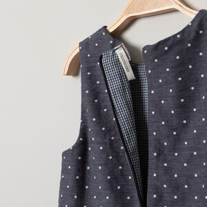 Φόρεμα αμάνικο πουά με  φιόγκο 