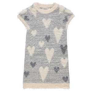 Αμάνικο πλεκτό φόρεμα με χνουδωτή υφή και ζακάρ καρδούλες 