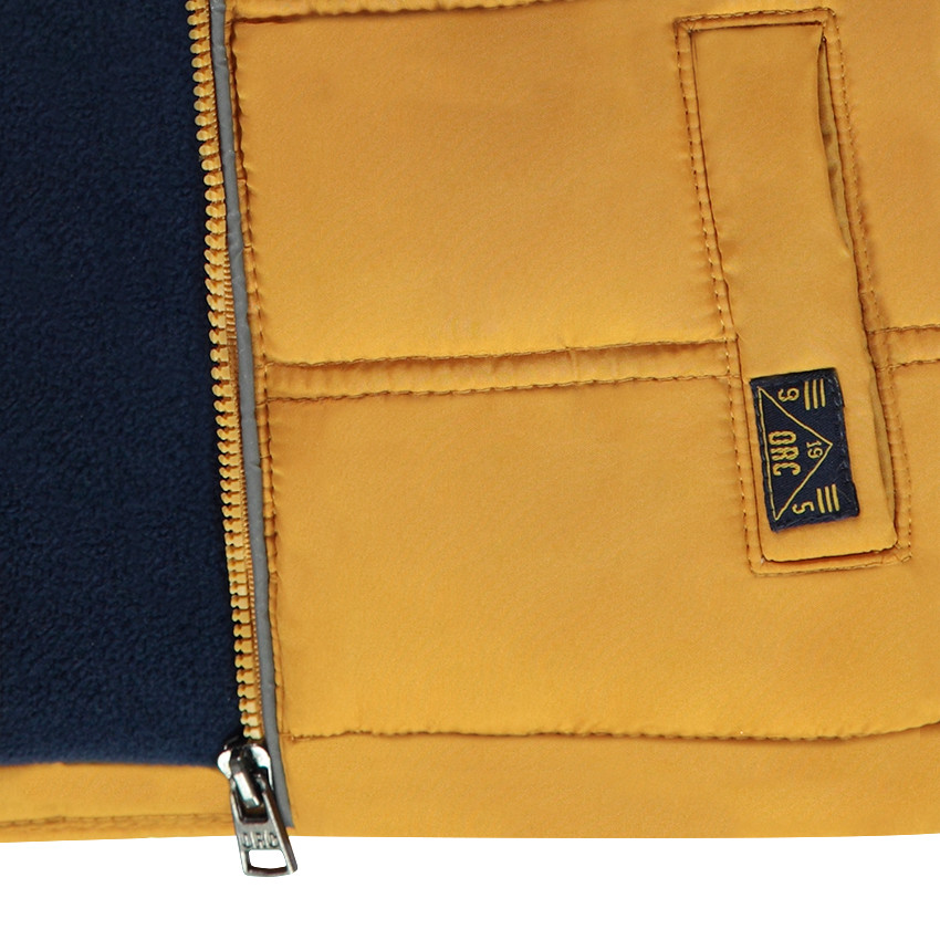 Καπιτονέ μπουφάν με κουκούλα και επένδυση φλις 