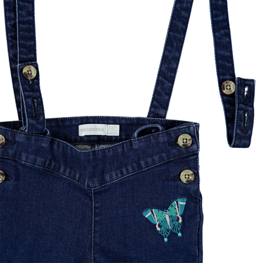 Τζιν με αφαιρούμενες τιράντες και κέντημα με λουλούδι και πεταλούδα 