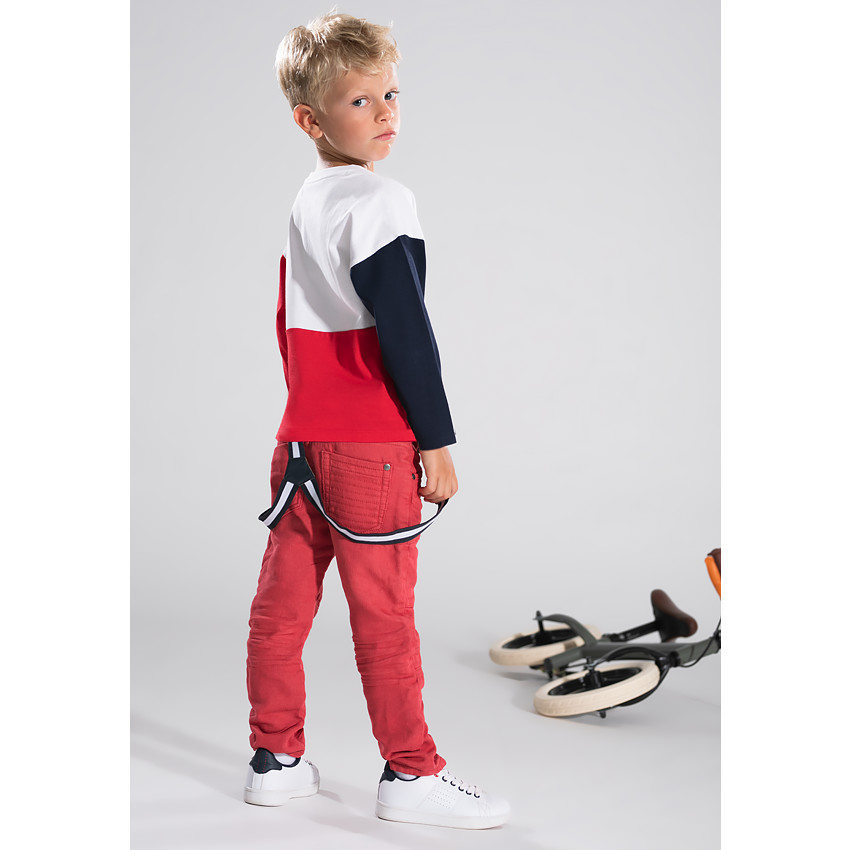 Υφασμάτινο κόκκινο παντελόνι με used όψη και ελαστικές αφαιρούμενες τιράντες 