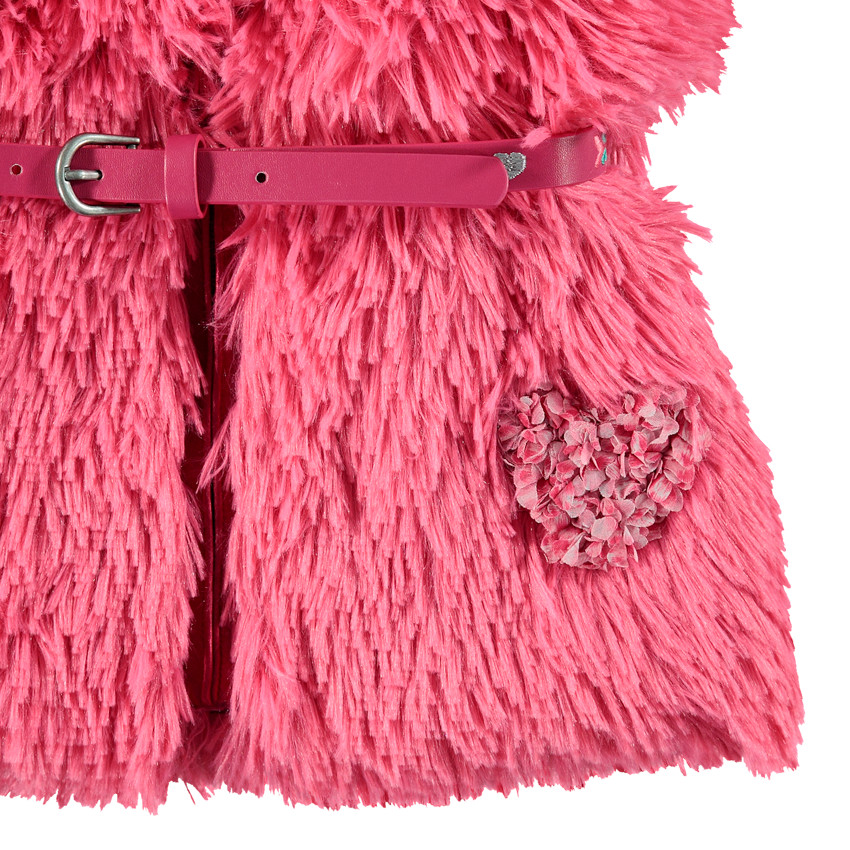 Αμάνικη ζακέτα από συνθετική γούνα με ρυθμιζόμενη ζώνη 