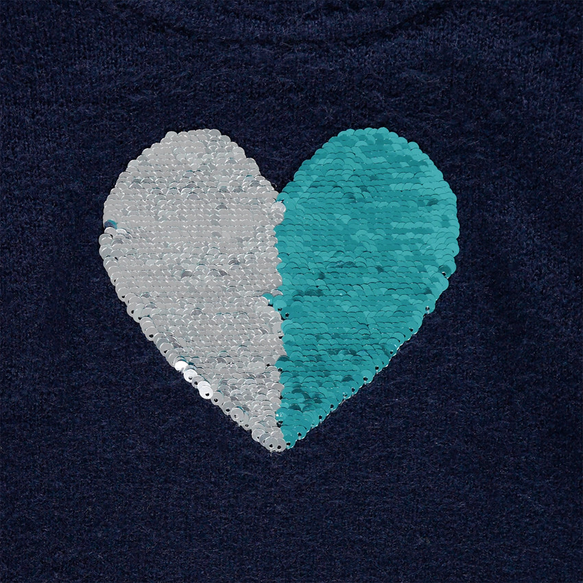 Πλεκτό πουλόβερ ζιβάγκο με καρδούλα από «μαγικές» πούλιες 