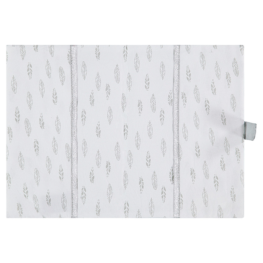 Προστατευτικό για βιβλιάριο υγείας με μοτίβο ασημί φτερά 
