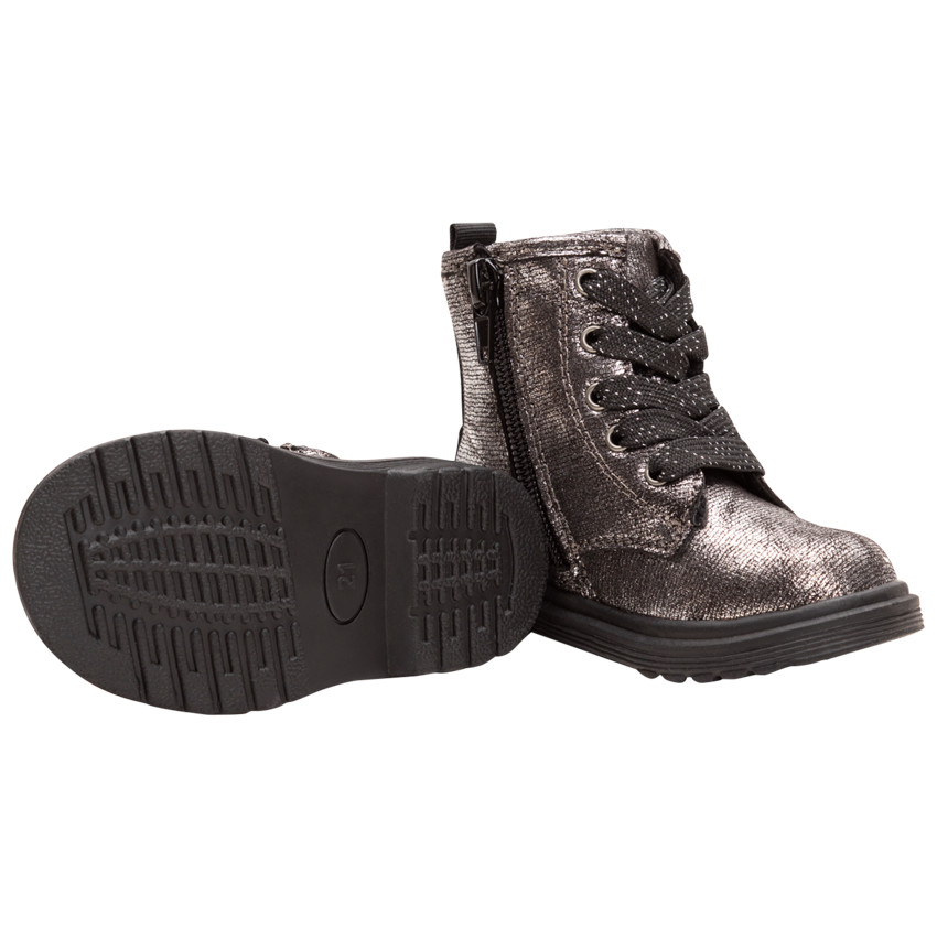 Ασημί μποτάκια με κορδόνια και φερμουάρ σε νούμερα 28 έως 35 