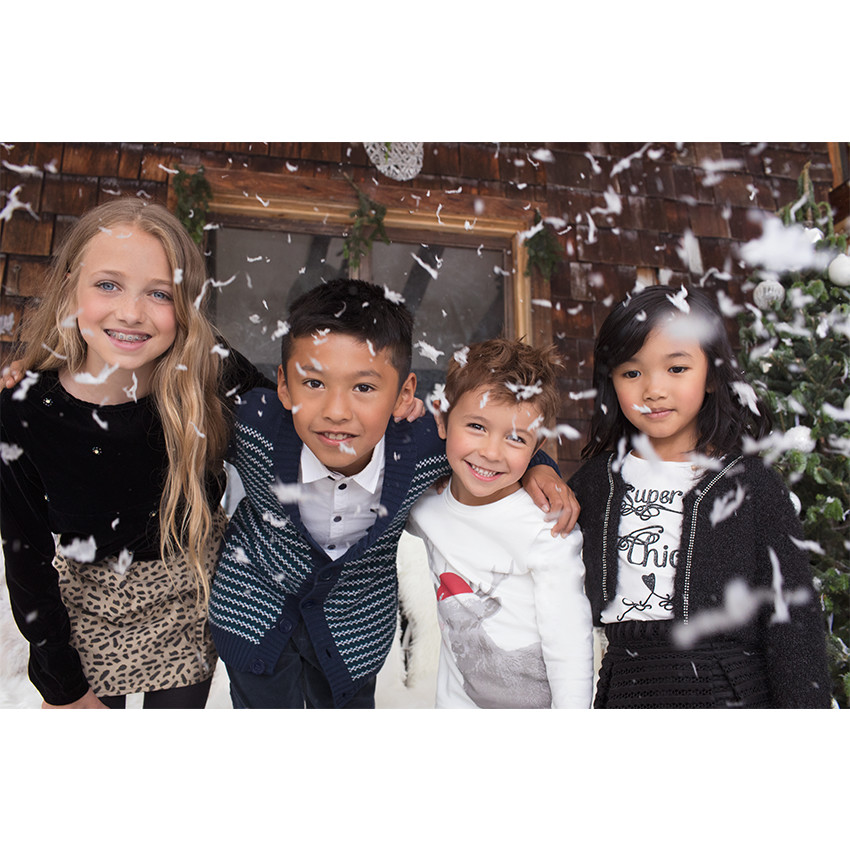 Κοντή πλεκτή ζακέτα με στρας 