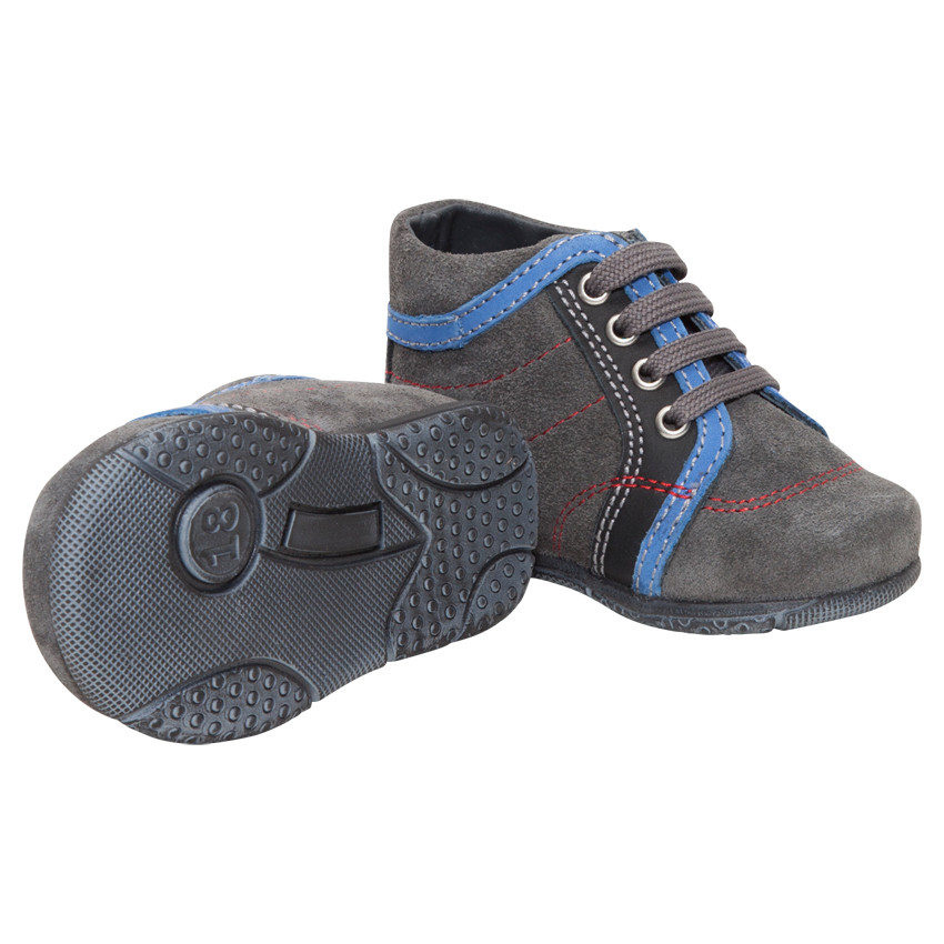 Δερμάτινα μποτάκια με κορδόνια και στάμπα  