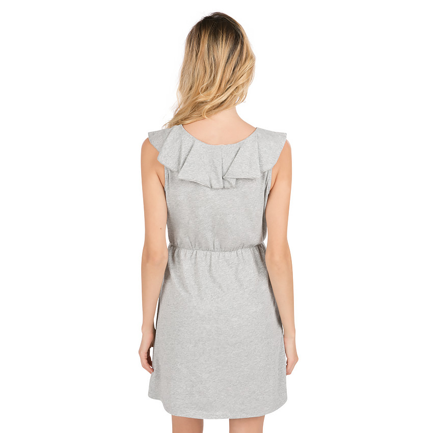 Φόρεμα εγκυμοσύνης από μελανζέ ύφασμα με βολάν στη λαιμόκοψη 