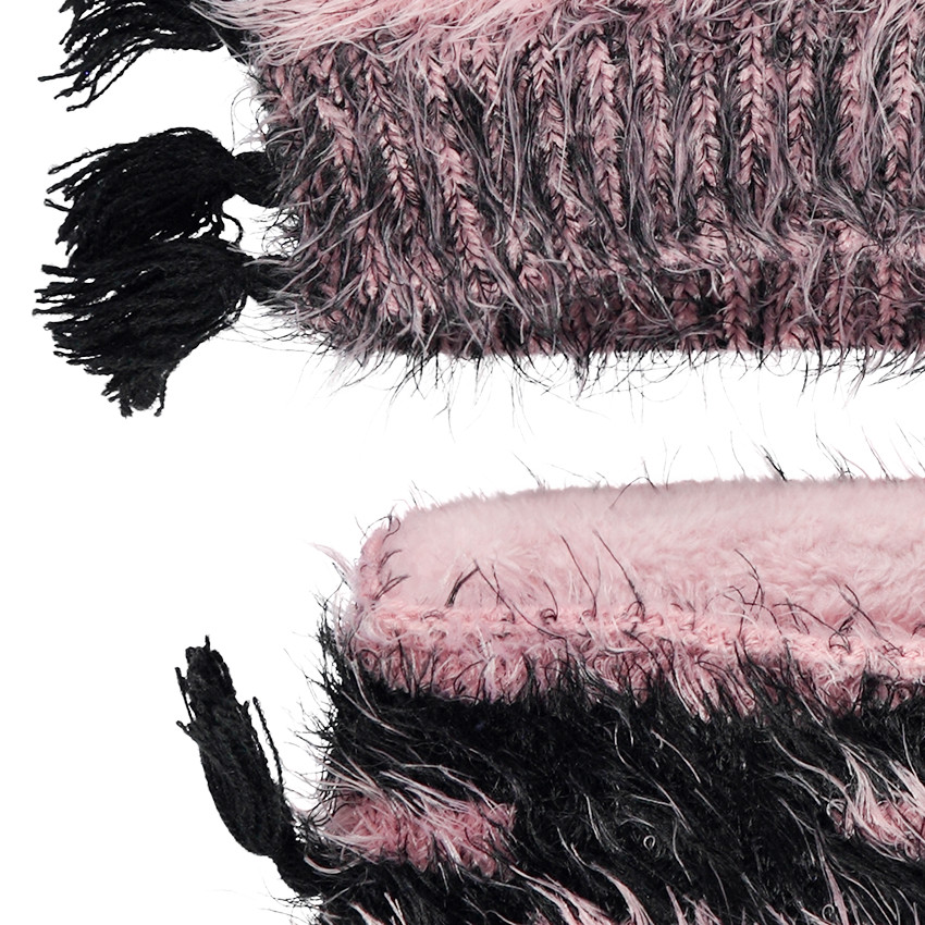 Σετ με σκούφο και κασκόλ τύπου snood πλεκτό με χνουδωτή ύφανση με ραβδώσεις και επένδυση από sherpa 