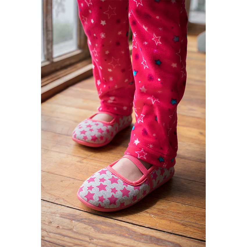 Εμπριμέ παντοφλάκια με μοτίβο αστέρια, μεγέθη από 24 έως 27 