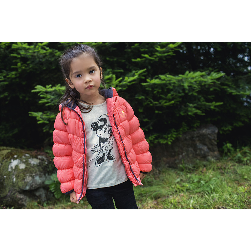 Καπιτονέ μπουφάν με κουκούλα από φλις επένδυση 