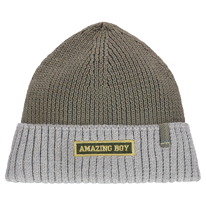 Πλεκτός σκούφος με κεντημένο σήμα 