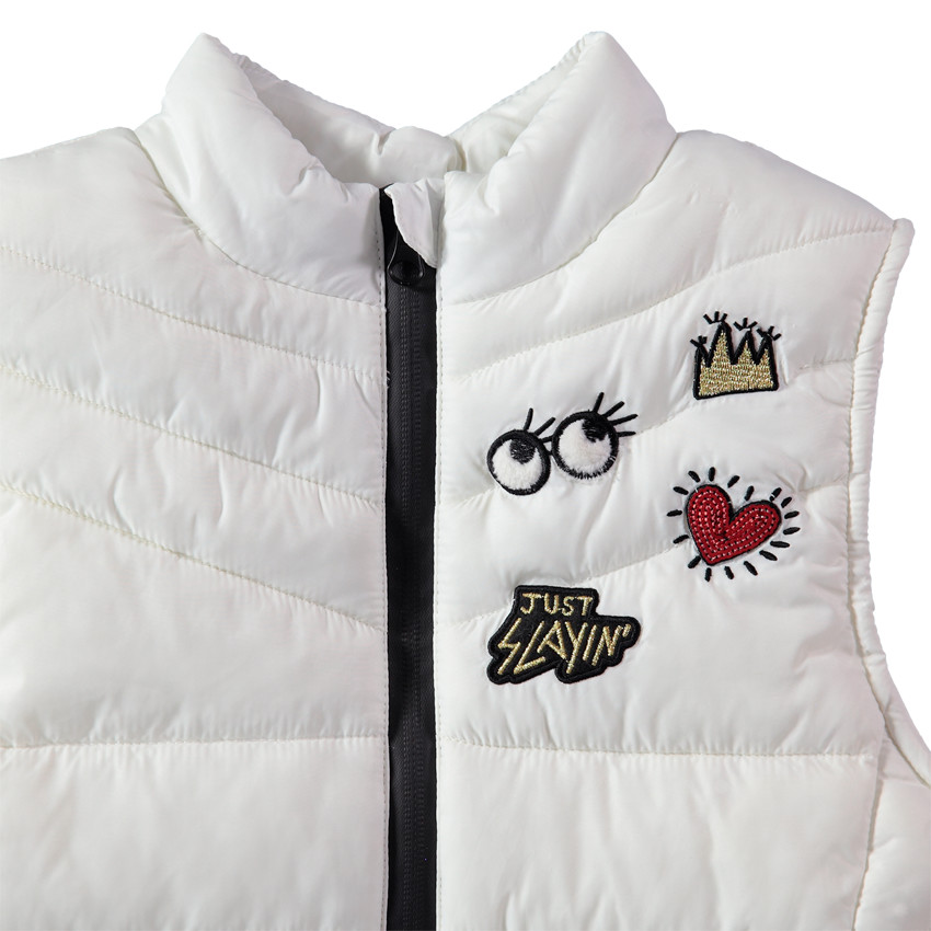 Παιδικά - Αμάνικο καπιτονέ μπουφάν με επένδυση από sherpa και σήματα 