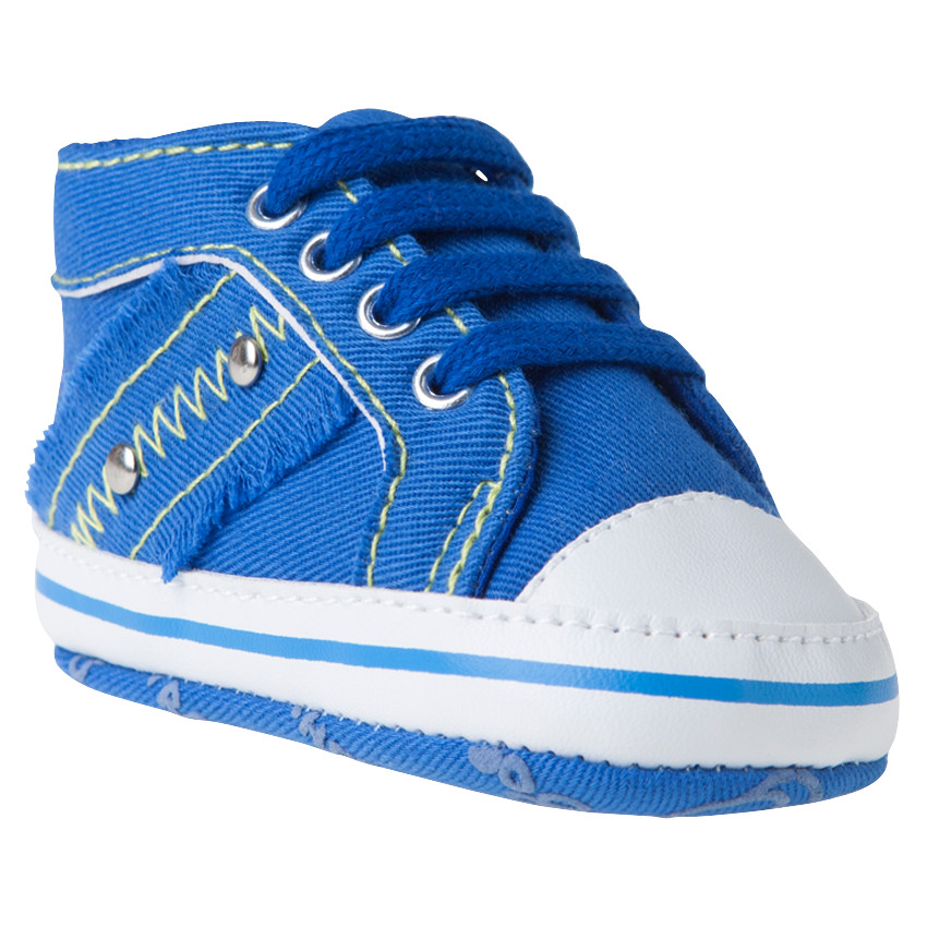 Baskets montantes en toile à lacets 