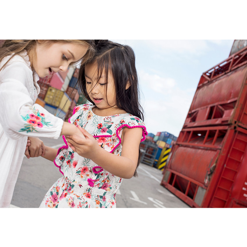 Μακρυμάνικη τουνίκ με κεντημένα λουλούδια 