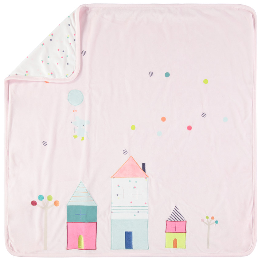 Κουβερτούλα με πουά και κεντημένα σπιτάκια 