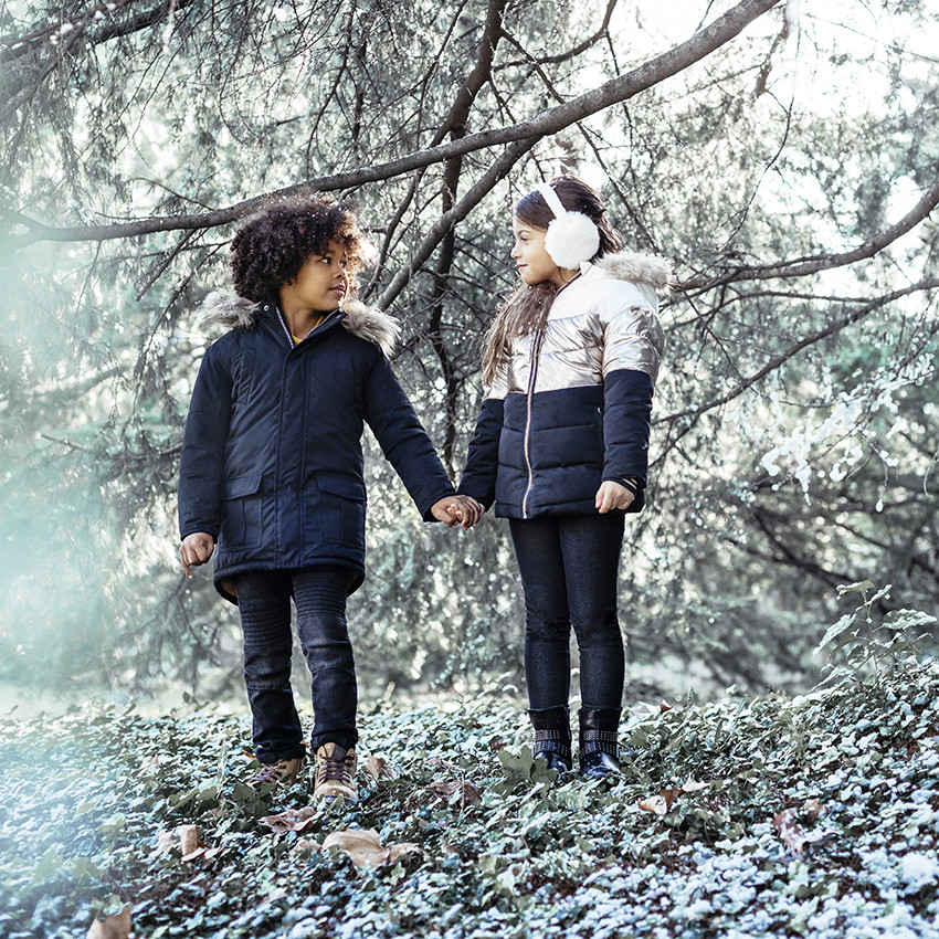 Τζιν με φθαρμένη και τσαλακωμένη όψη και ραφές  