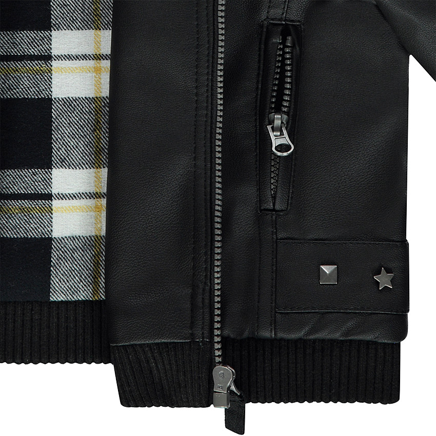 Τζάκετ perfecto σε απομίμηση δέρματος με μεταλλικά τρουκ και τυπωμένο κείμενο στην πλάτη 