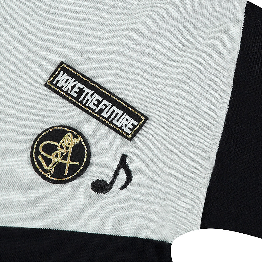 Παιδικά - Πλεκτό πουλόβερ σε άνετη γραμμή με διακοσμητικό μοτίβο 