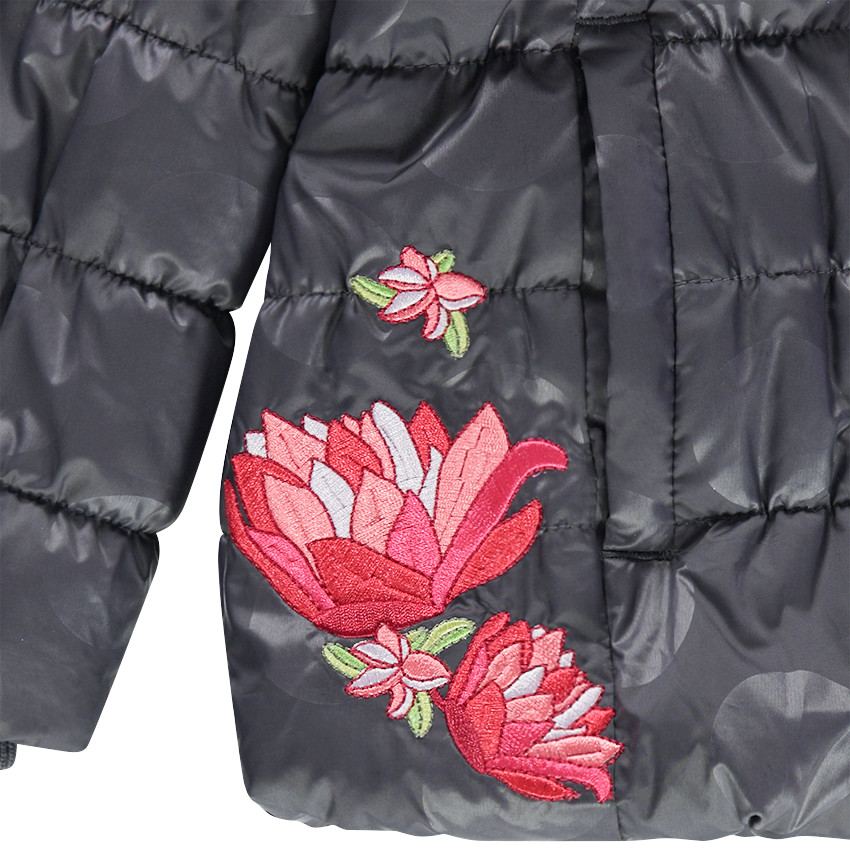 Καπιτονέ μπουφάν με επένδυση από sherpa και κεντημένα λουλούδια 