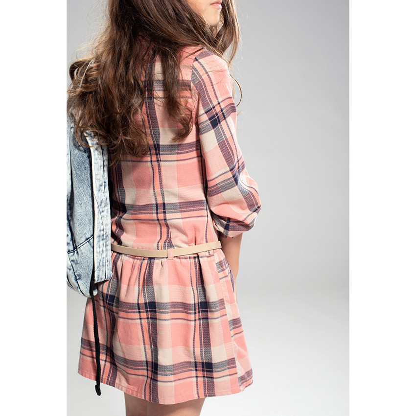 Μακρυμάνικο φόρεμα με μεγάλα καρό και αφαιρούμενη ζώνη 