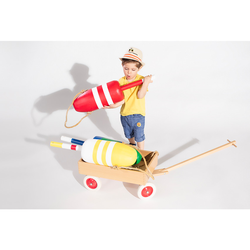 Βερμούδα με λεπτές ζακάρ ρίγες και στάμπα ήλιο 