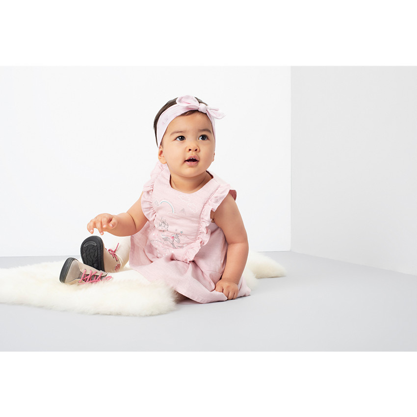 Αμάνικο φόρεμα σε ρετρό στυλ με βολάν και στάμπα μονόκερο 