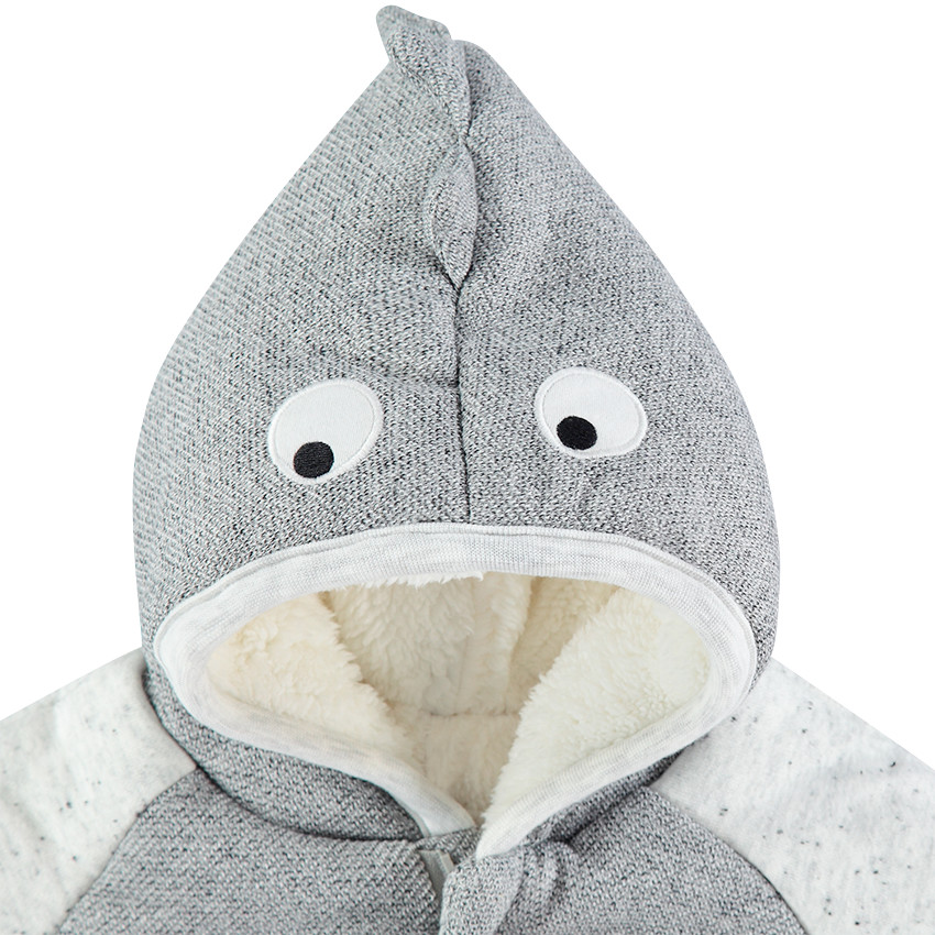 Ολόσωμο μπουφάν από φανέλα με επένδυση από sherpa και ανάγλυφες λεπτομέρεις δεινόσαυρου 