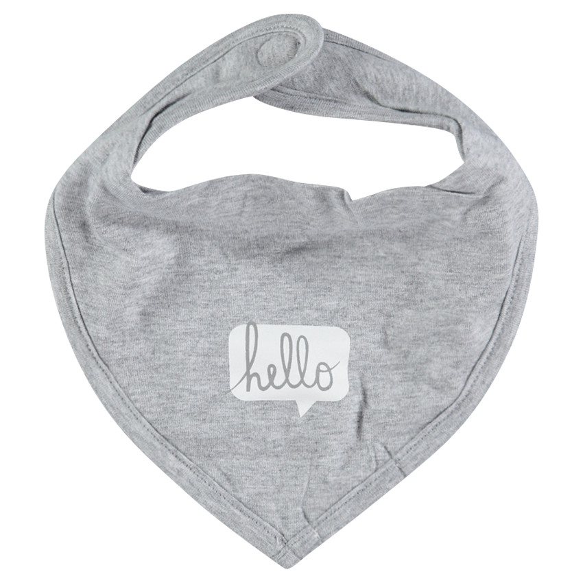 Σαλιάρα σε σχήμα μπαντάνας από ζέρσεϊ με διακοσμητικό σχέδιο 