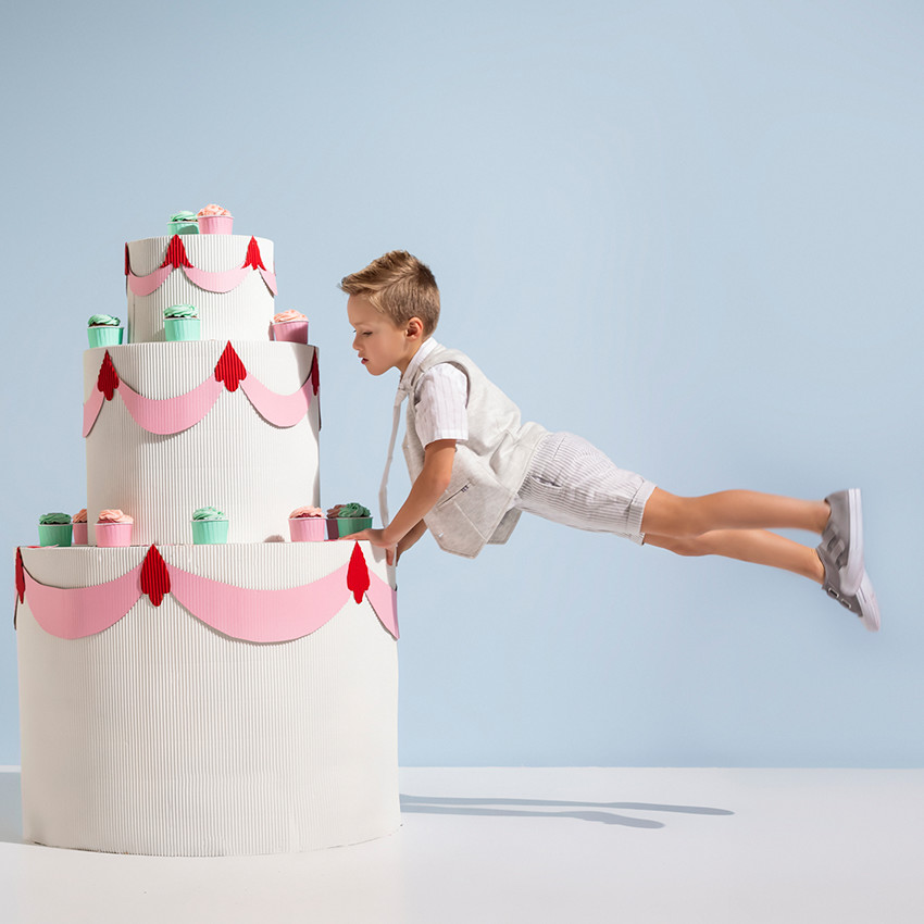 Βαμβακερή βερμούδα με κάθετες ρίγες 