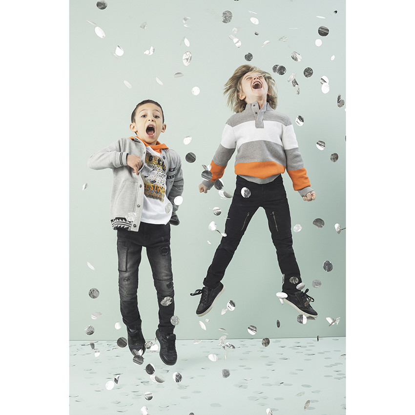 Μακρυμάνικη μπλούζα με κουκούλα και στάμπα λεοπάρδαλη 