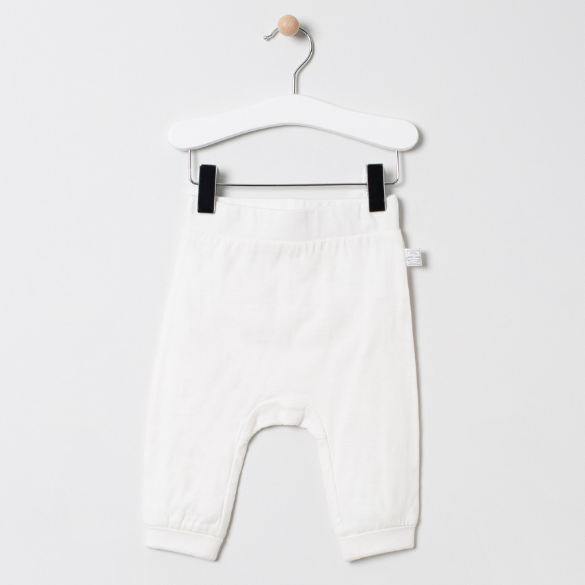 Ensemble haut pressionné et pantalon en coton bio 