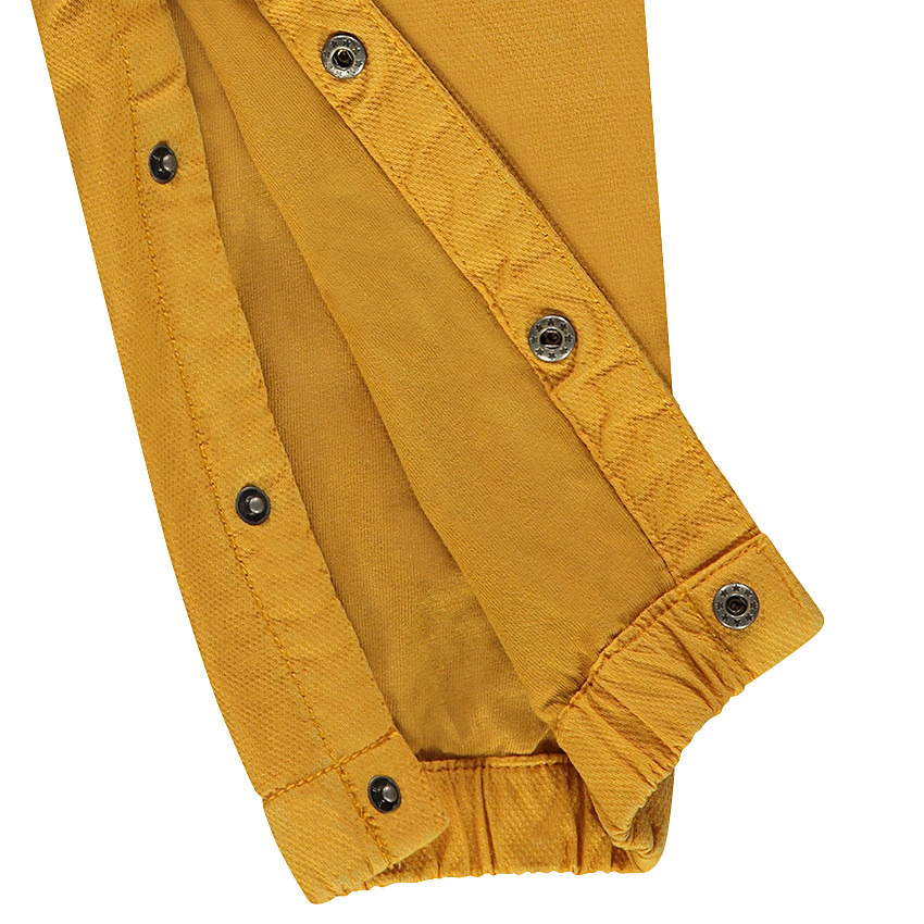 Μακριά σαλοπέτα από ύφασμα με διακοσμητικό σχέδιο και κεντημένη μάσκα 