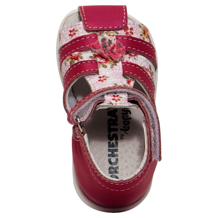 Πέδιλα δερμάτινα ιριδίζοντα σε φούξια χρώμα με λουλούδια 